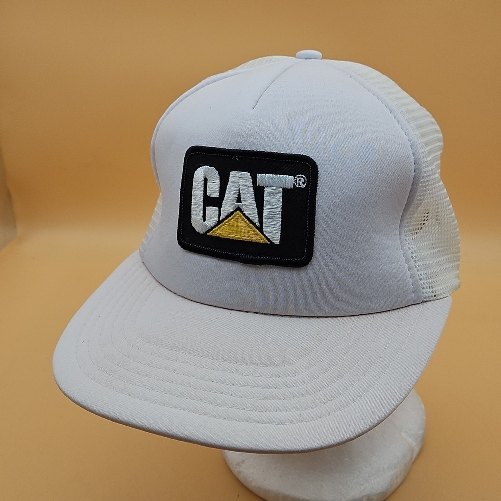 Vintage CAT Caterpillar Hat Cap Snapback Trucker Mesh White Patch Logo